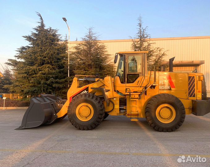 Фронтальный погрузчик Lovol FL956H, 2024