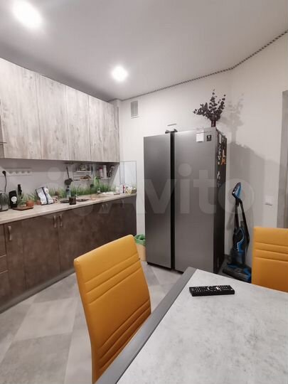 3-к. квартира, 96 м², 2/9 эт.