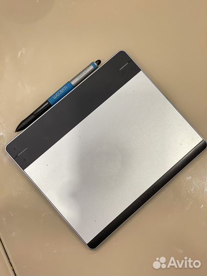 Графический планшет wacom intuos pen & touch mini