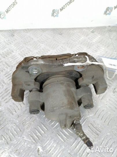 Суппорт передний левый Mazda Premacy cwefw