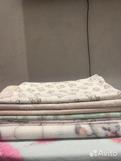 Пеленки 6 шт и плед