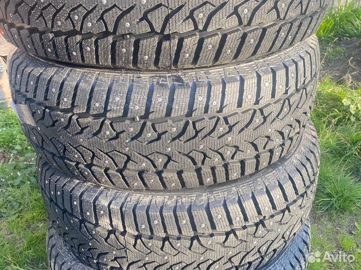 Aplus A703 265/65 R17 116T