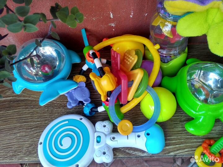 Игрушки для малышей
