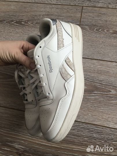 Кроссовки reebok женские 39