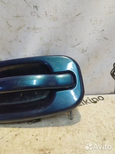 Ручка двери передняя правая Chevrolet Tahoe GMT840