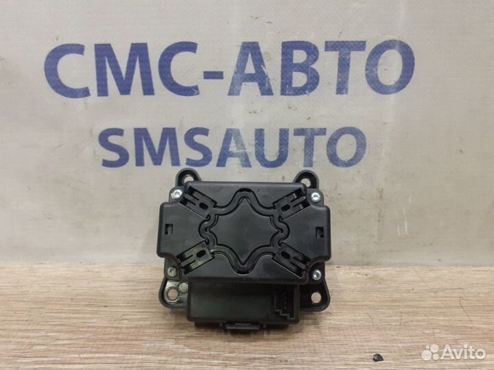 Блок управления мультимедиа Mercedes-Benz Ml W166