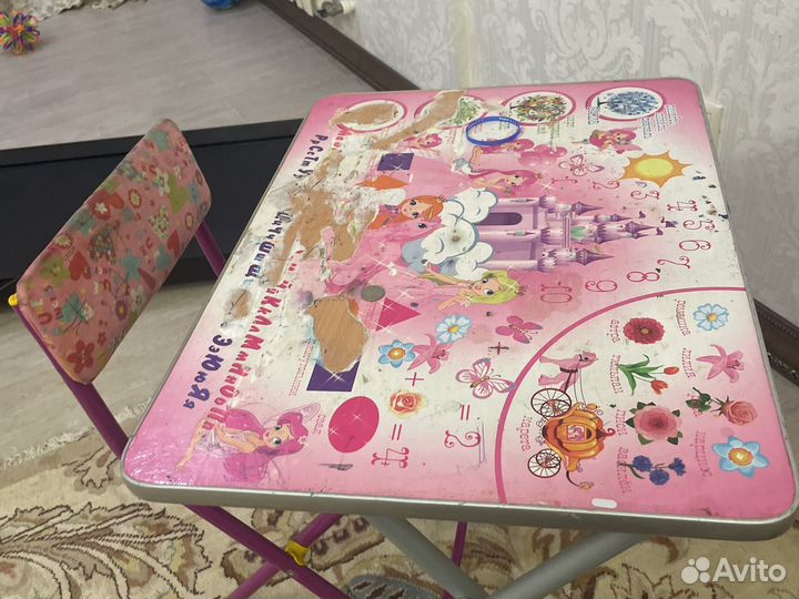 Детский столик и стульчик