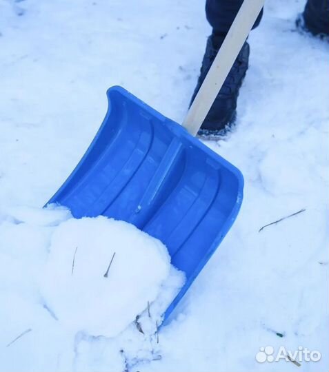 Лопата пластиковая цветная №4 с черенком