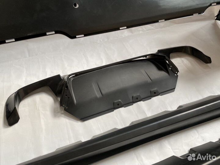 Задний бампер М лук стиль М5 для BMW F10 + пороги