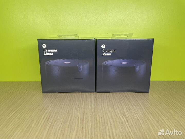 Умная колонка Яндекс Станция Мини с Алисой