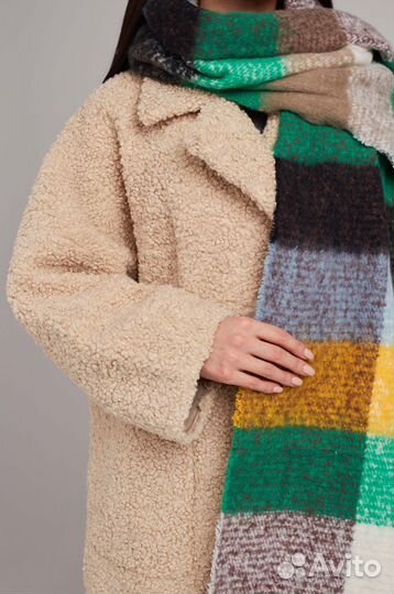 Женский теплый палантин