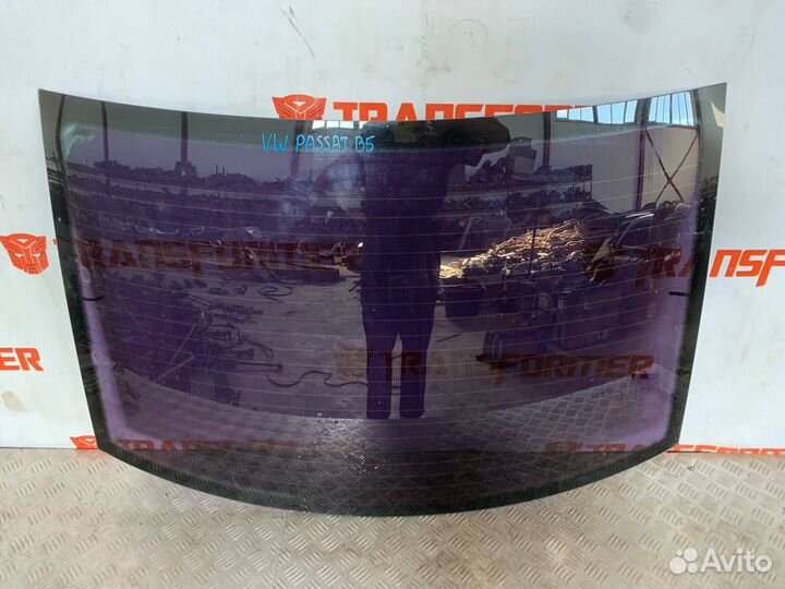 Стекло заднее Фольксваген Пассат B5