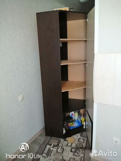 Угловой шкаф