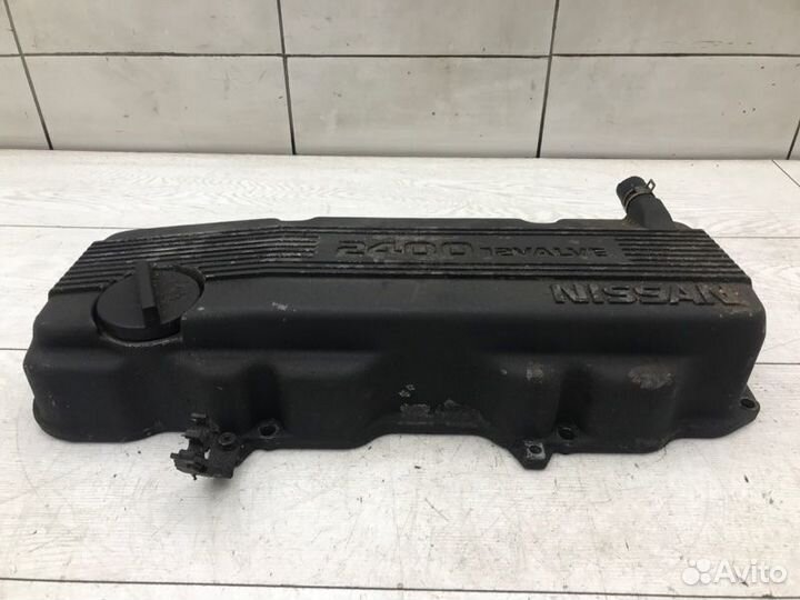Клапанная крышка Nissan Terrano R20 KA24E 1995