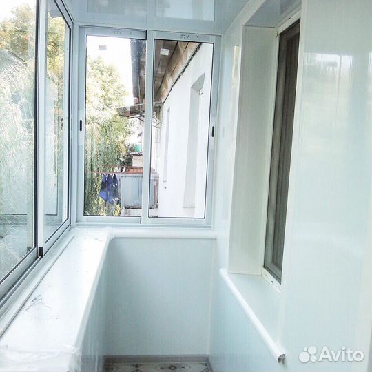 Пластиковое остекление балконов и лоджий под ключ