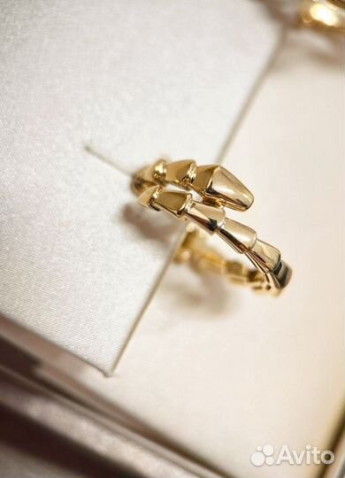 Золотые серьги bulgari