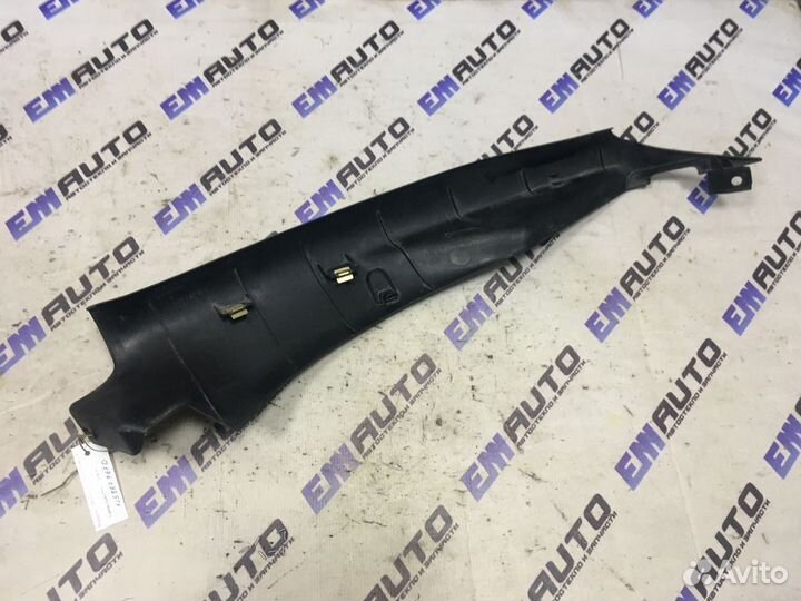 Накладка стойки задней левой Фольксваген Бора