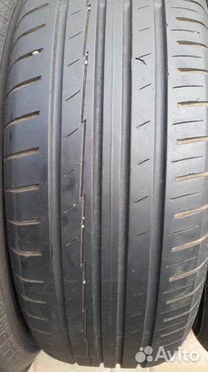 Yokohama E70B 215/65 R17