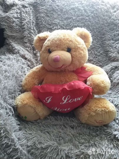 Плюшевый мишка