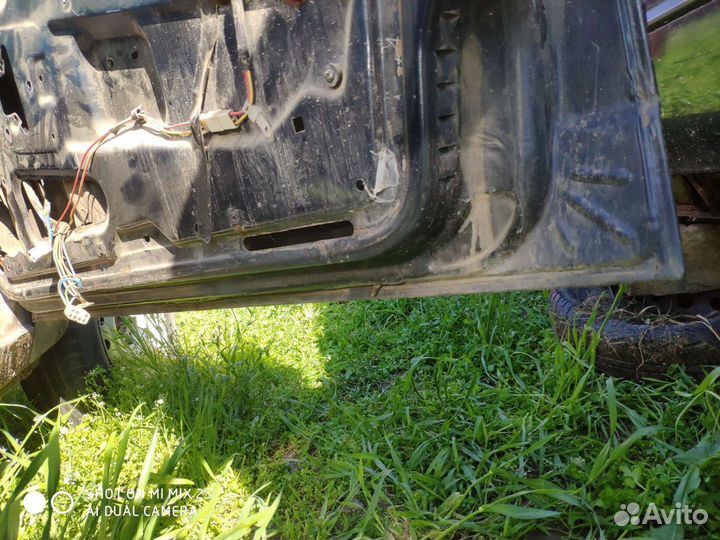 Двери задние Ваз 2115