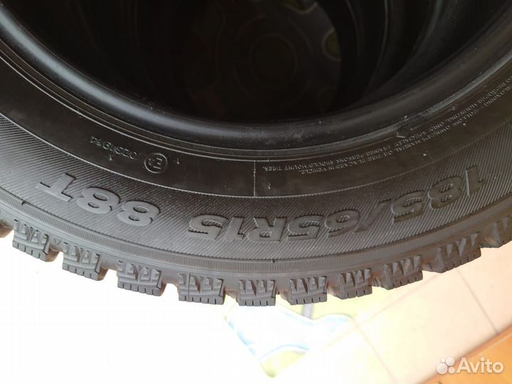 Hankook Winter I'Pike W409 185/65 R15 88T