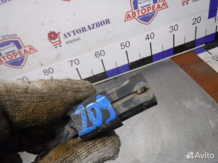 Датчик кислорода Лада Приора 21126 2011