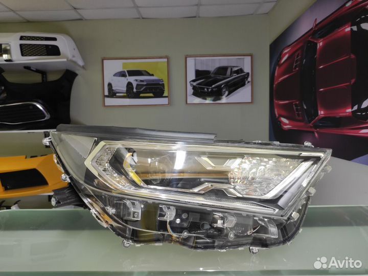 Фара правая Full LED Toyota rav 4 xa50