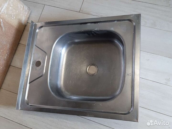 Мойка для кухни из нержавейки 50х60