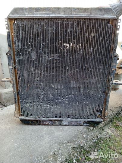 Радиатор охлаждения на маз