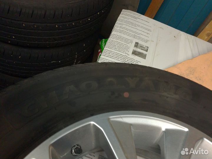 Chaoyang SU318 225/65 R17