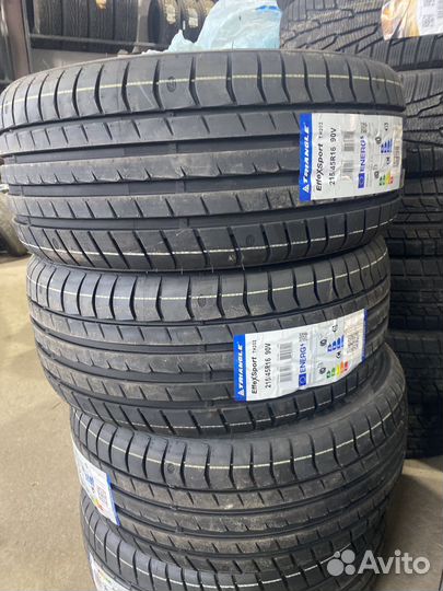 Triangle EffeXSport TH202 215/45 R16 90V