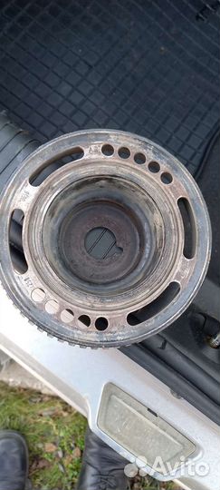 Шкив коленвала