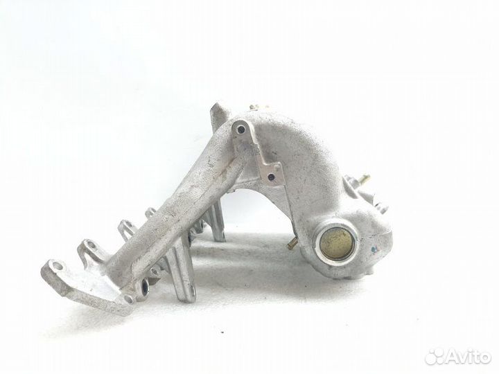 Коллектор впускной Mitsubishi Galant 8 2.0 4G63