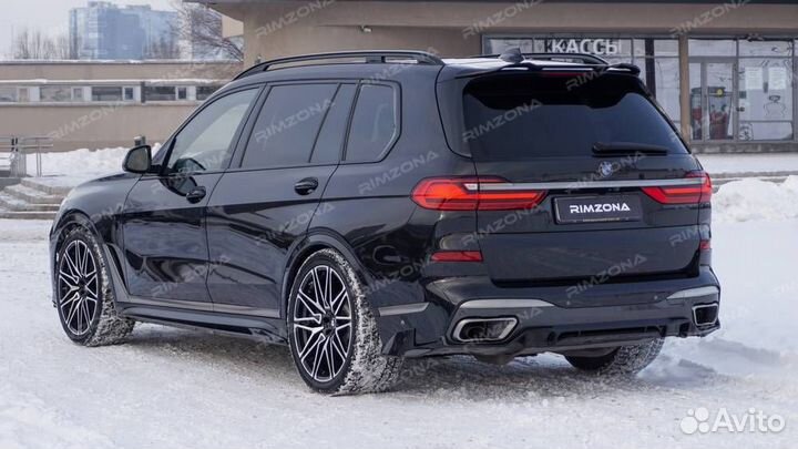 Кованые диски 818 Style R22 на BMW X7