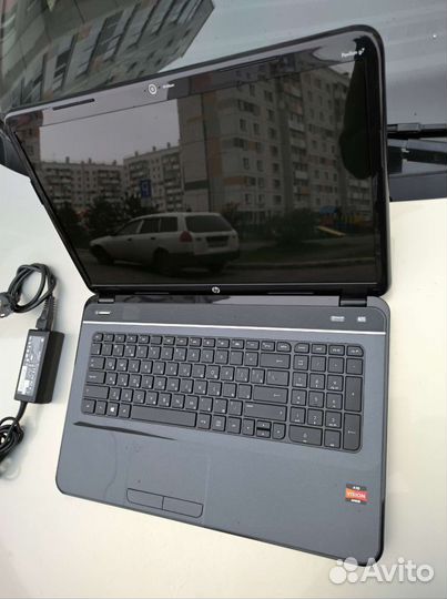 Ноутбук HP 17.3