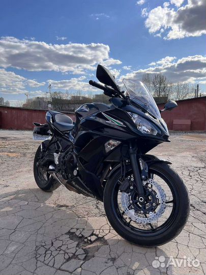 Продам мотоцикл Kawasaki Ninja 650