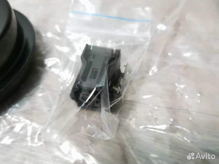 Датчик ABS задний Toyota Corolla 150, Yaris+разъём