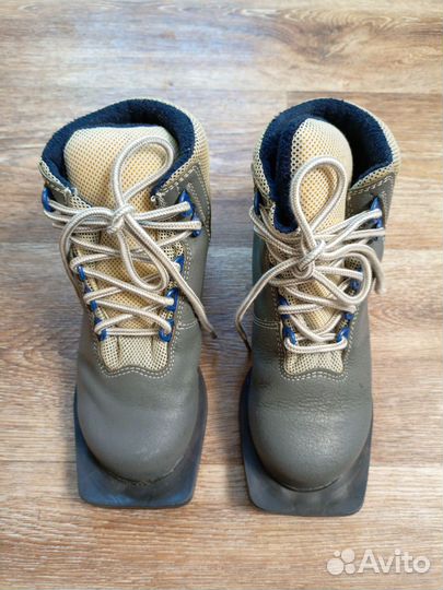 Беговые лыжи