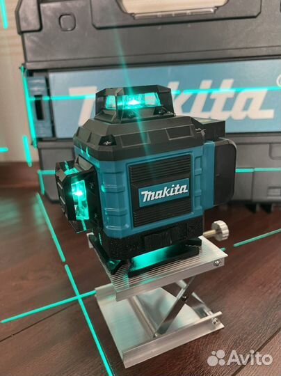 Лазерный уровень Makita 4D 16 линий Макита штатив