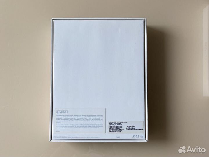 Коробка от iPad iPad mini скрепка и наклейки