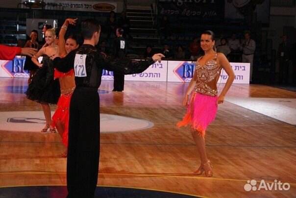 Бальные платья