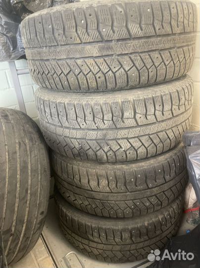 R16 Continental VancoWinter 225/55, PCD 5x112 DIA 30