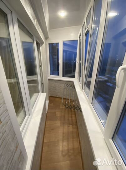 Установка и отделка окон и балконов