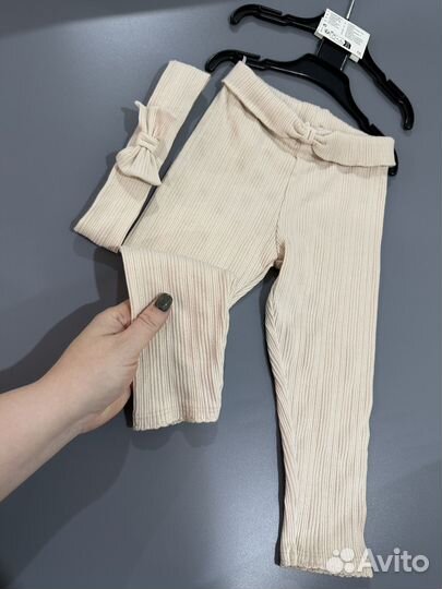 Леггинсы и повязка на голову C&A