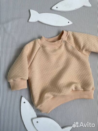 Продам коробку с новой одеждой 0-12 мес