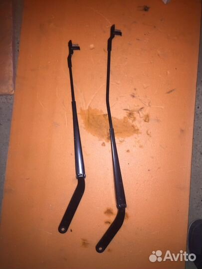 Поводок дворников вмw Е60 Х5 Е70 Х6 Е71 Е61