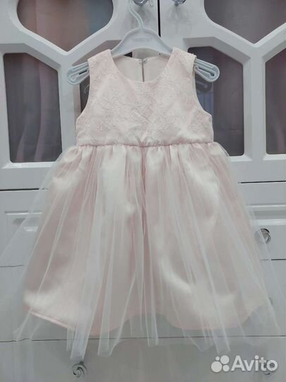 Платье для девочки новое