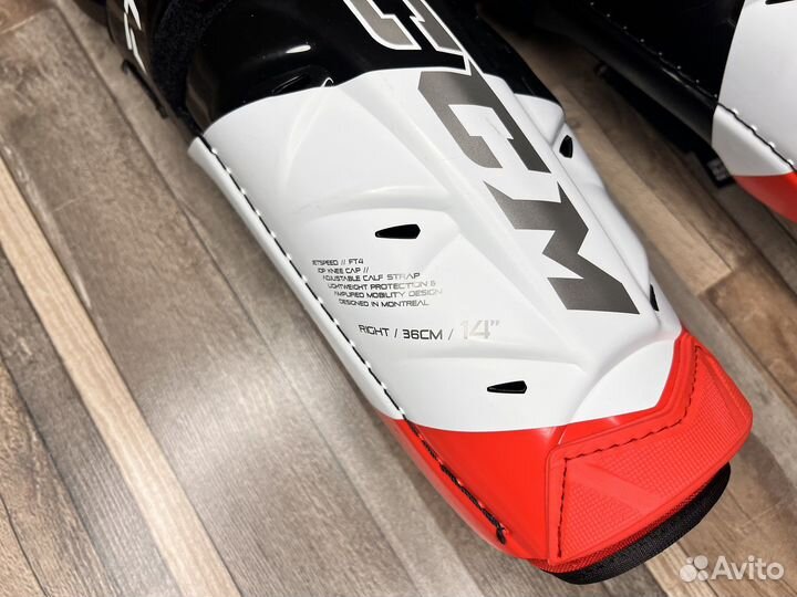 Хоккейные щикти CCM FT4 SR/14