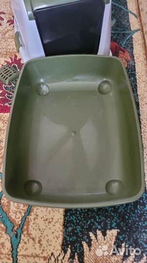 Кошачий лоток закрытый