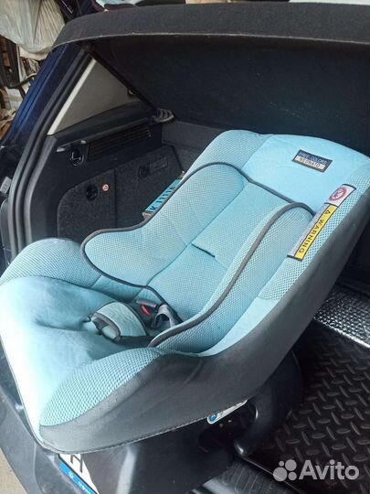 Автокресло neonato Италия